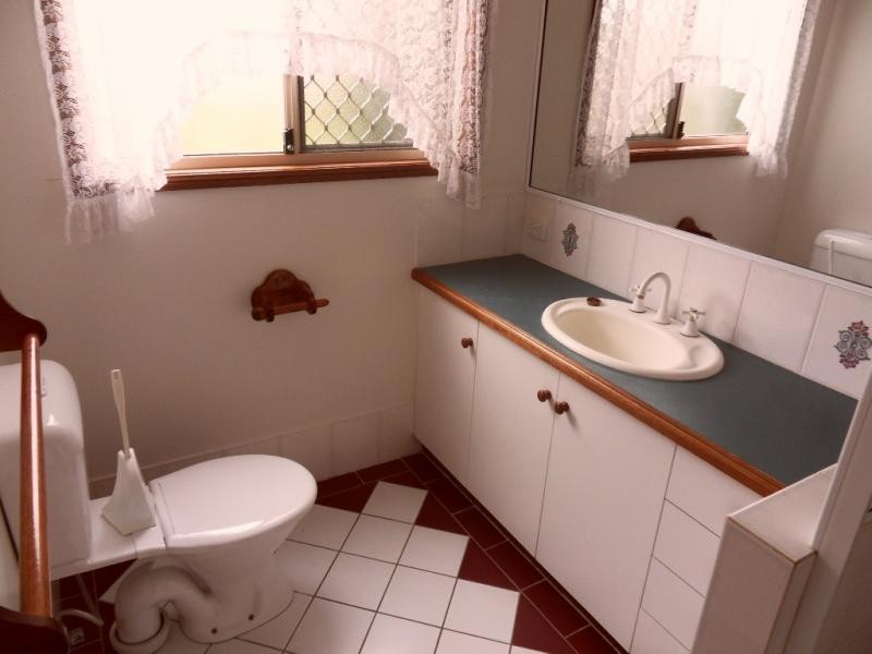 Middle Ridge QLD 4350