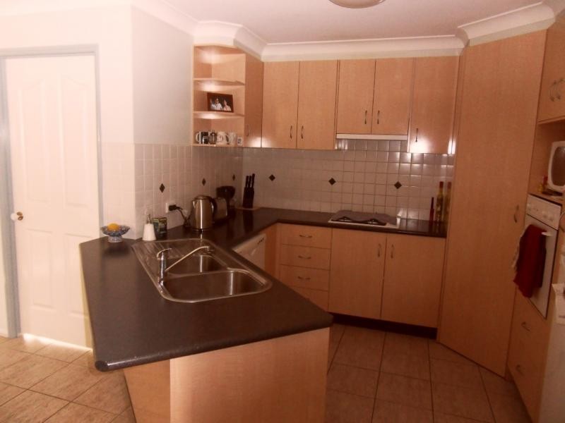 Kearneys Spring QLD 4350