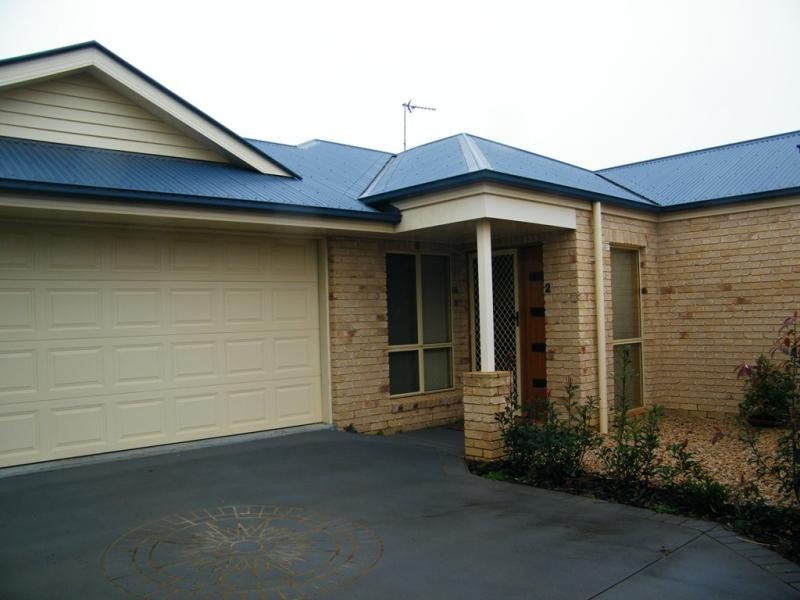 Kearneys Spring QLD 4350