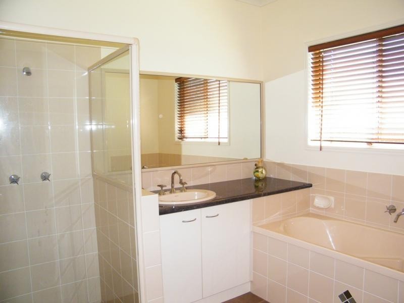 3 Scenic Court, Gowrie Junction QLD 4352