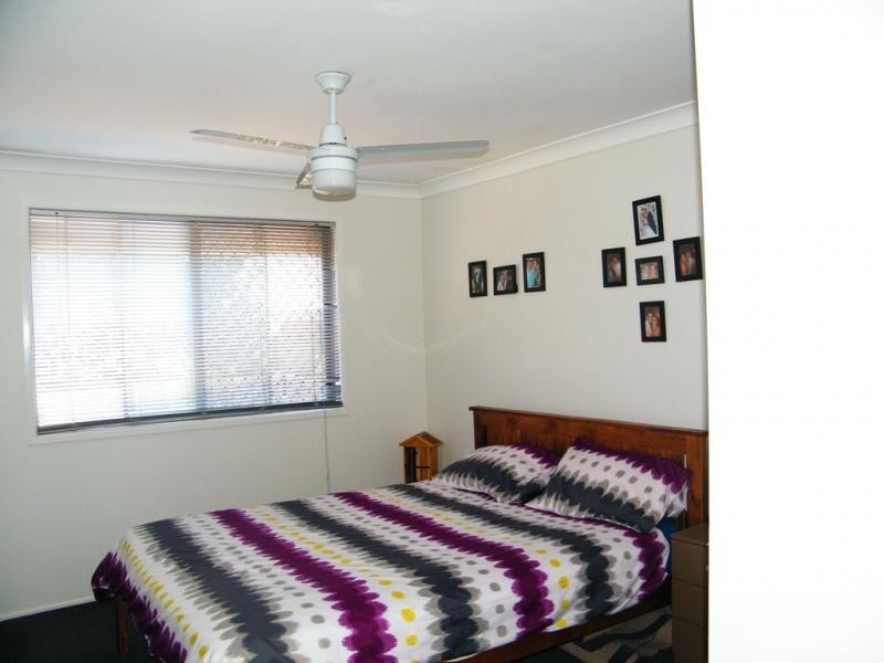 8 Orchid Street, Centenary Heights QLD 4350