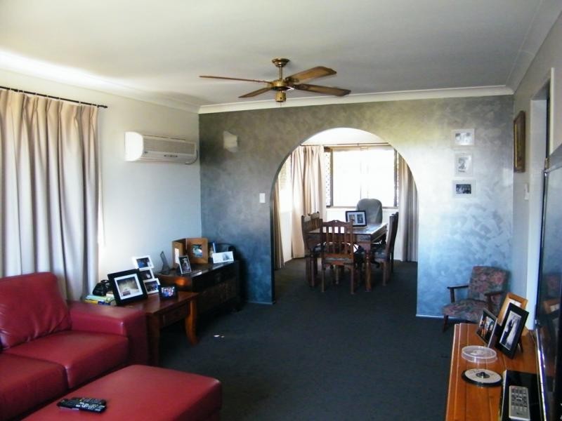 8 Orchid Street, Centenary Heights QLD 4350