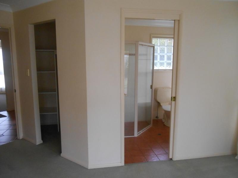 Middle Ridge QLD 4350