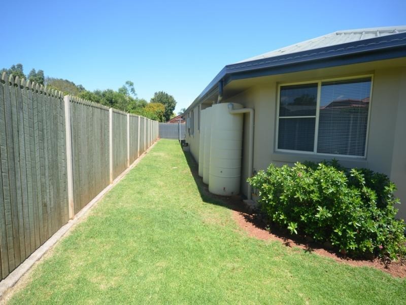 Middle Ridge QLD 4350