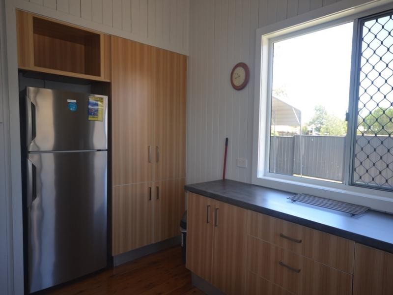 48 Campbell Street, Oakey QLD 4401