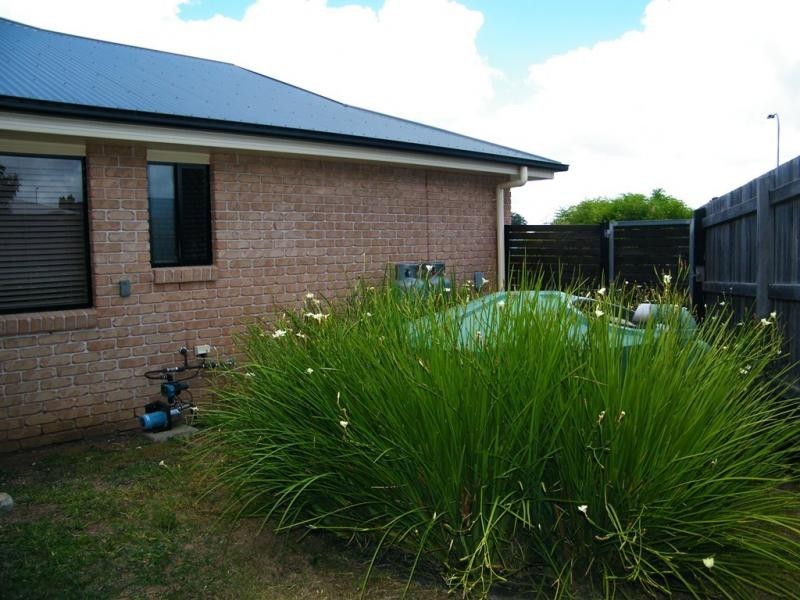Kearneys Spring QLD 4350