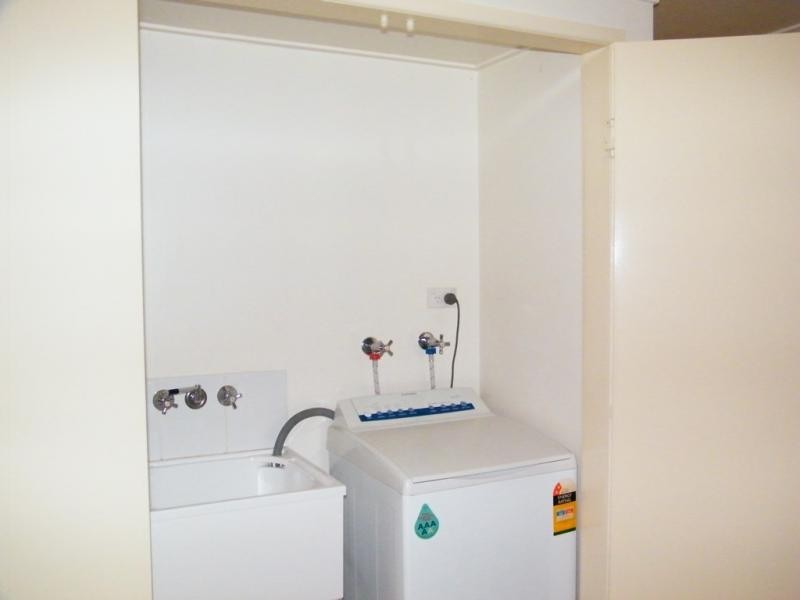 1/9 Uniplaza Court, Toowoomba QLD 4350