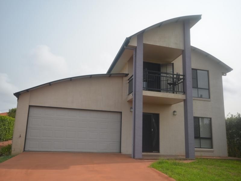 1/19 Ipswich Street, Toowoomba QLD 4350