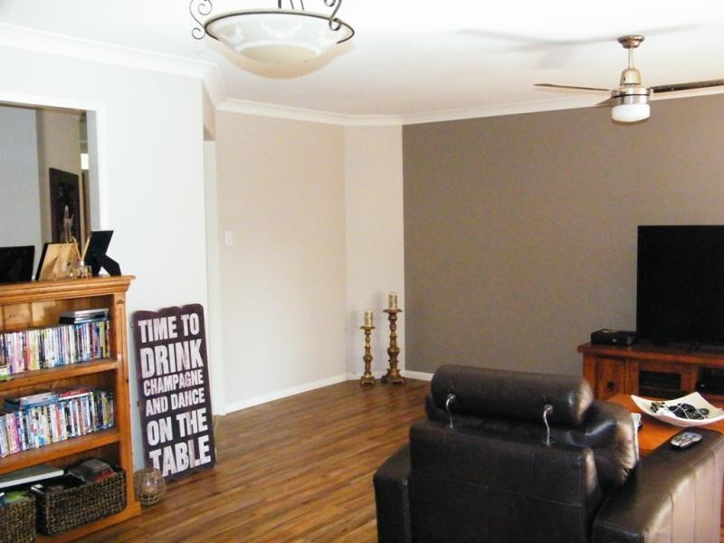 Middle Ridge QLD 4350