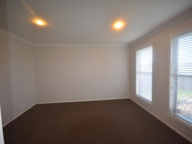 Kearneys Spring QLD 4350