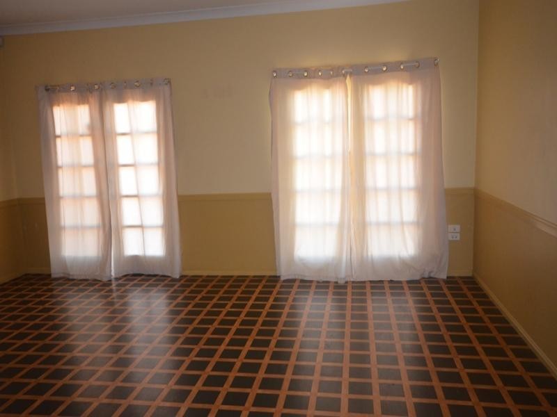 103 Hursley Road, Glenvale QLD 4350