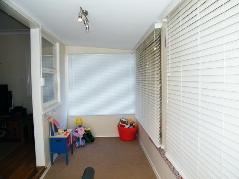 66 Drayton Road, Harristown QLD 4350