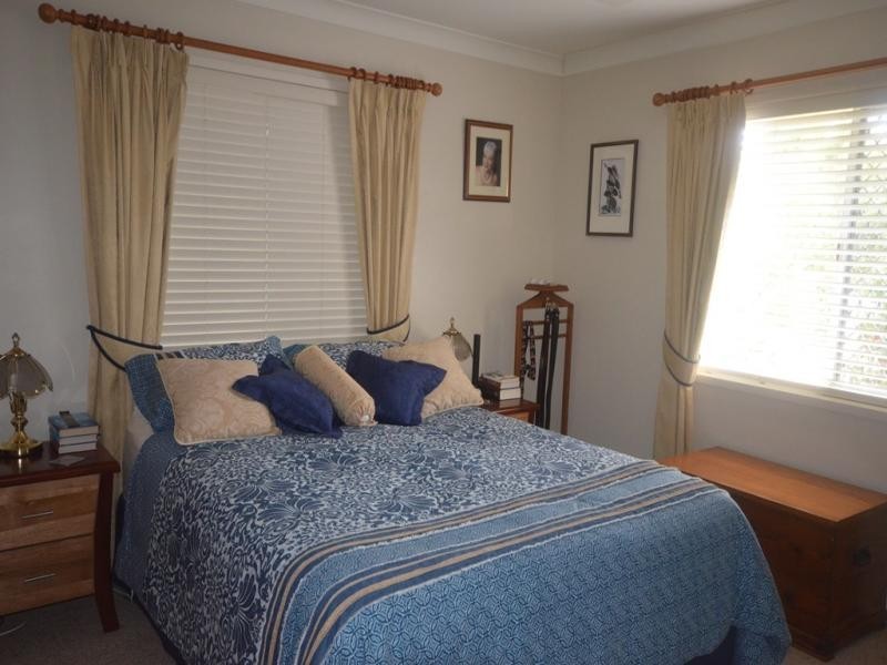 282 West Street, Kearneys Spring QLD 4350