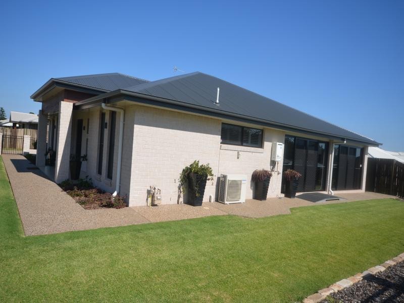 Middle Ridge QLD 4350