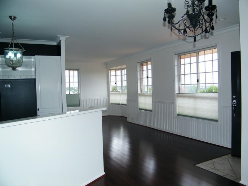 1/32 Jull Drive, Centenary Heights QLD 4350