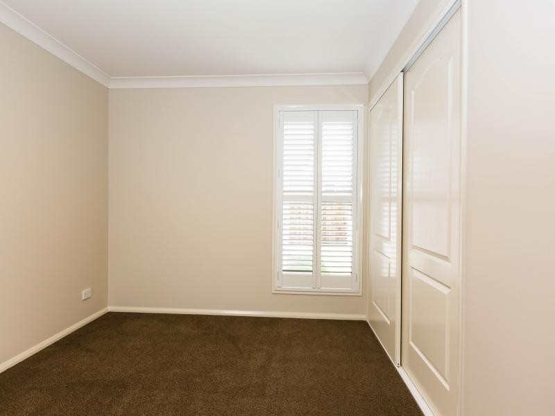 9 Brimblecombe Drive, Middle Ridge QLD 4350