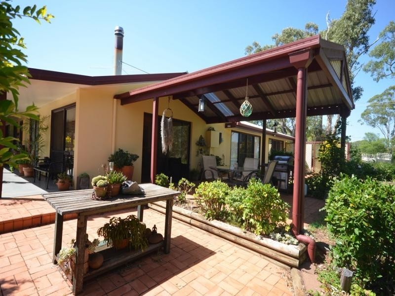 57 Mount Rascal Road, Mount Rascal QLD 4350