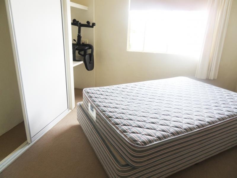 14/9 Uniplaza Court, Kearneys Spring QLD 4350