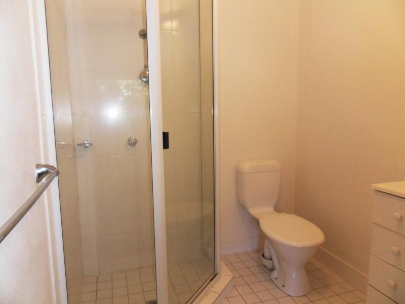 10/5 Uniplaza Court, Kearneys Spring QLD 4350