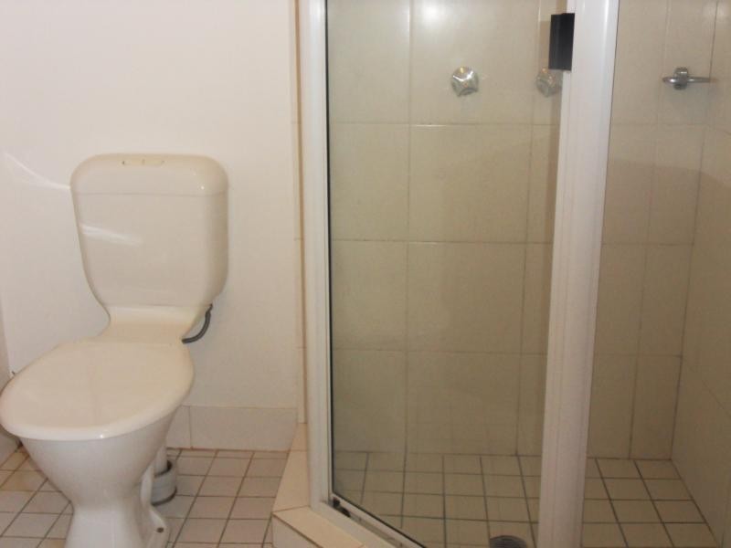 10/5 Uniplaza Court, Kearneys Spring QLD 4350