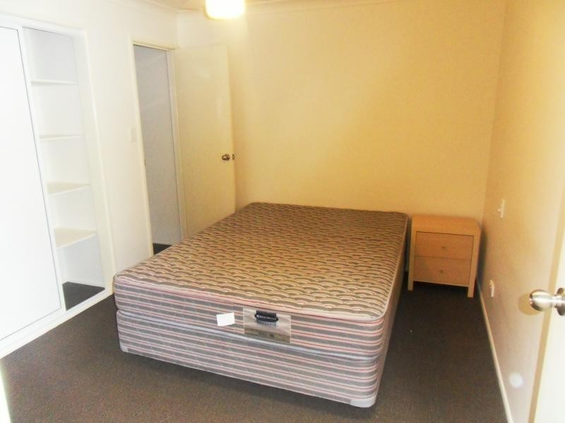 21/1-3 Uniplaza Court, Kearneys Spring QLD 4350