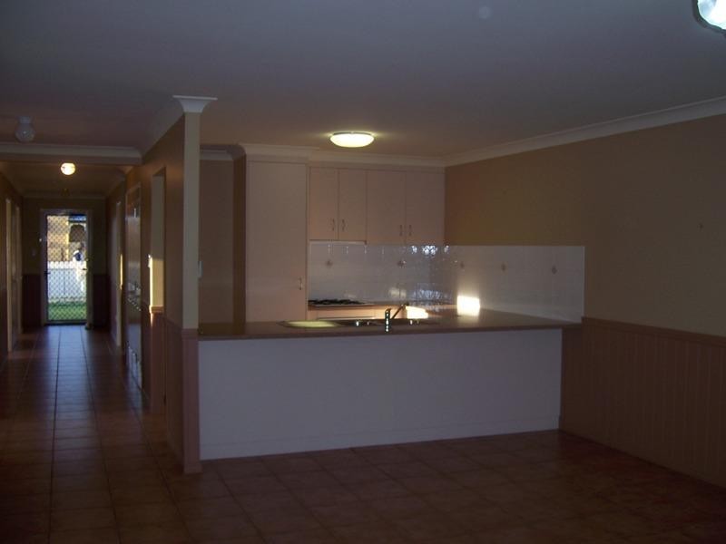 Kearneys Spring QLD 4350