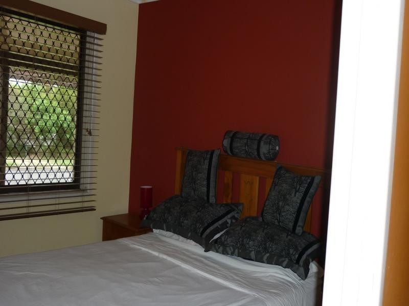 35 Wade Street, Bundamba QLD 4304