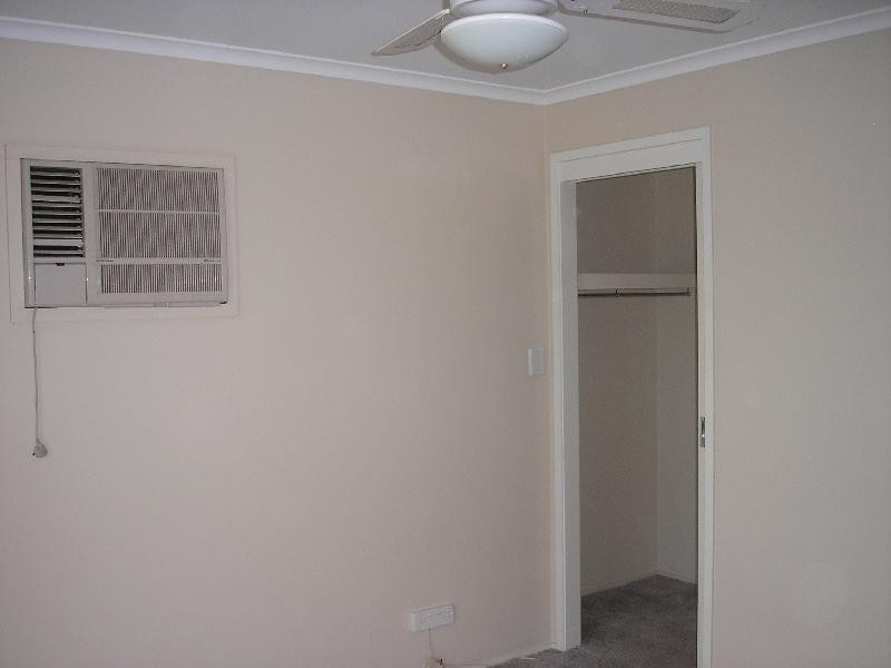 Yamanto QLD 4305