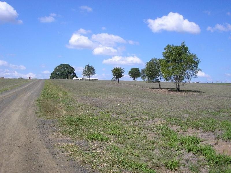 2297 Warrego Highway, Haigslea QLD 4306