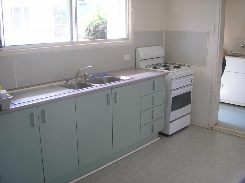 3 Felette Street, Leichhardt QLD 4305