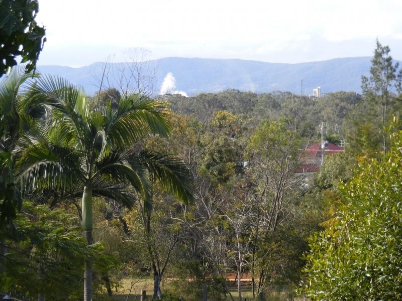 31 Taylor Street, Bundamba QLD 4304