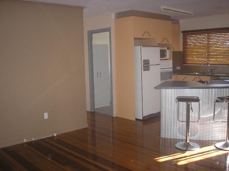 4 Johnson Street, Brassall QLD 4305