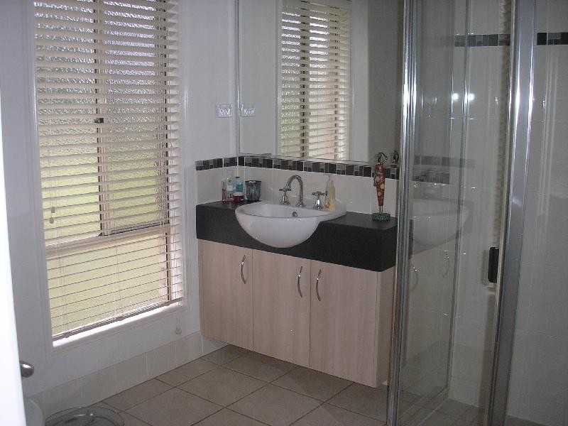 12 Glencoe Place, Thagoona QLD 4306