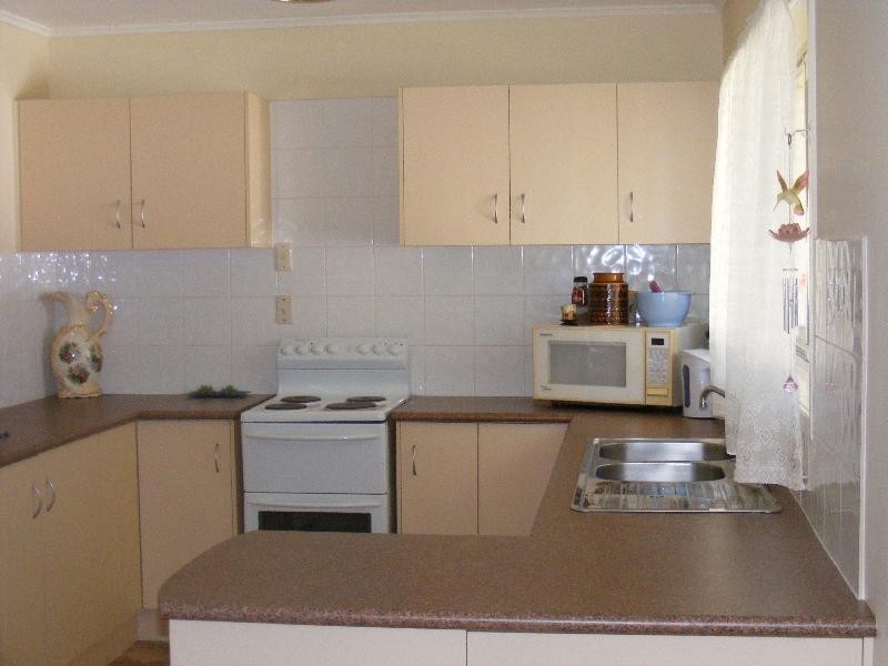 73 Robertson Road, Raceview QLD 4305