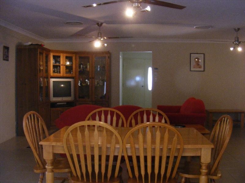 8 Tamar Street, Booval QLD 4304