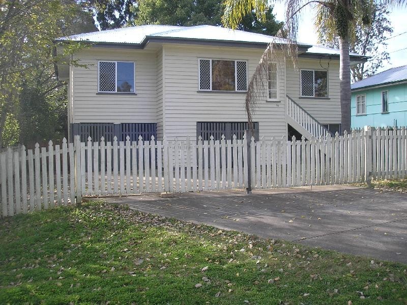 79 Woodford Street, One Mile QLD 4305