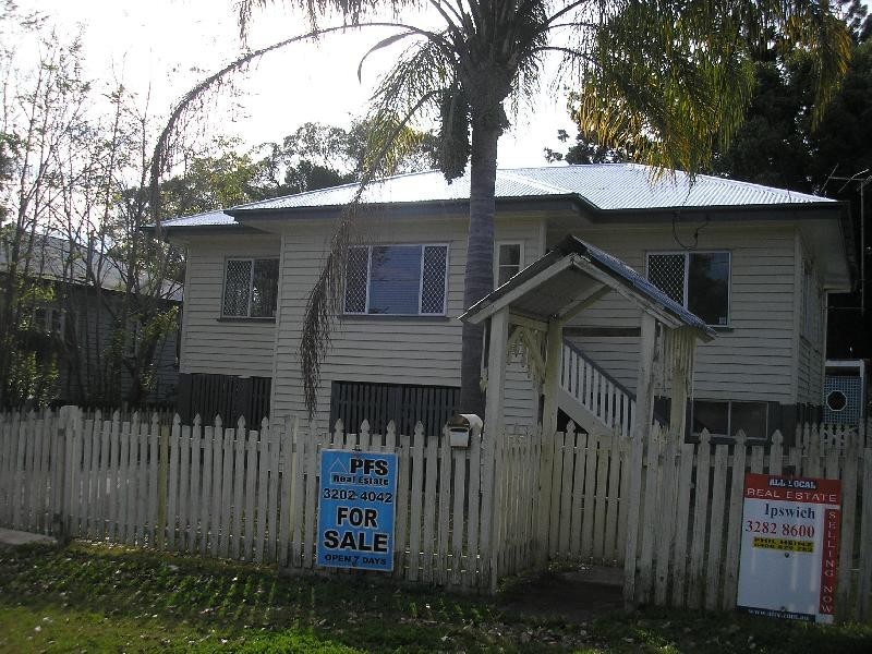 79 Woodford Street, One Mile QLD 4305