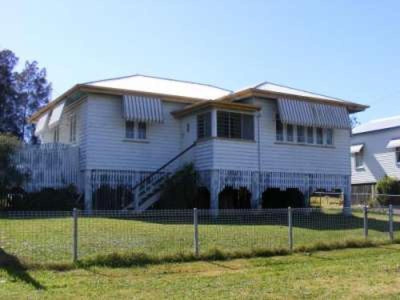 13 Shelley Street, Brassall QLD 4305