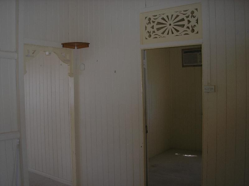 2 Kent Street, Tivoli QLD 4305