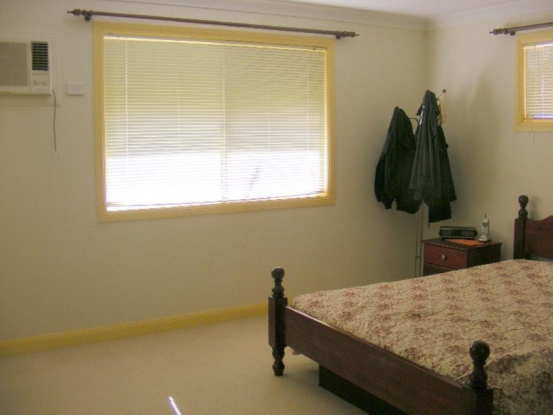 13 Darzee Street, Brassall QLD 4305