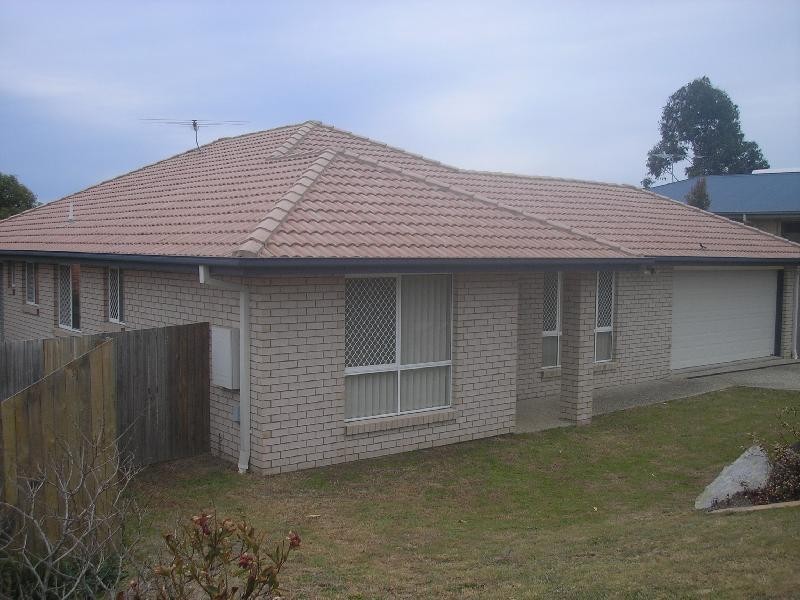 111 Woodrest Way, Springfield QLD 4300