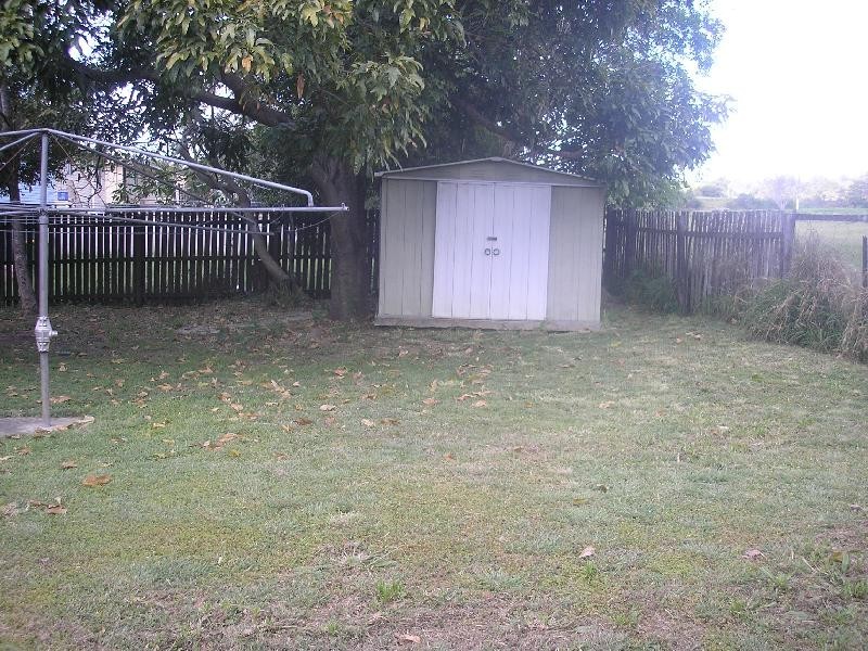 3 Callaghan Street, East Ipswich QLD 4305