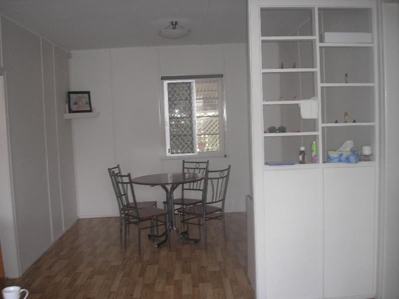 37 Clifton Street, Booval QLD 4304