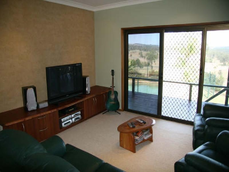 621 Washpool Road, Peak Crossing QLD 4306