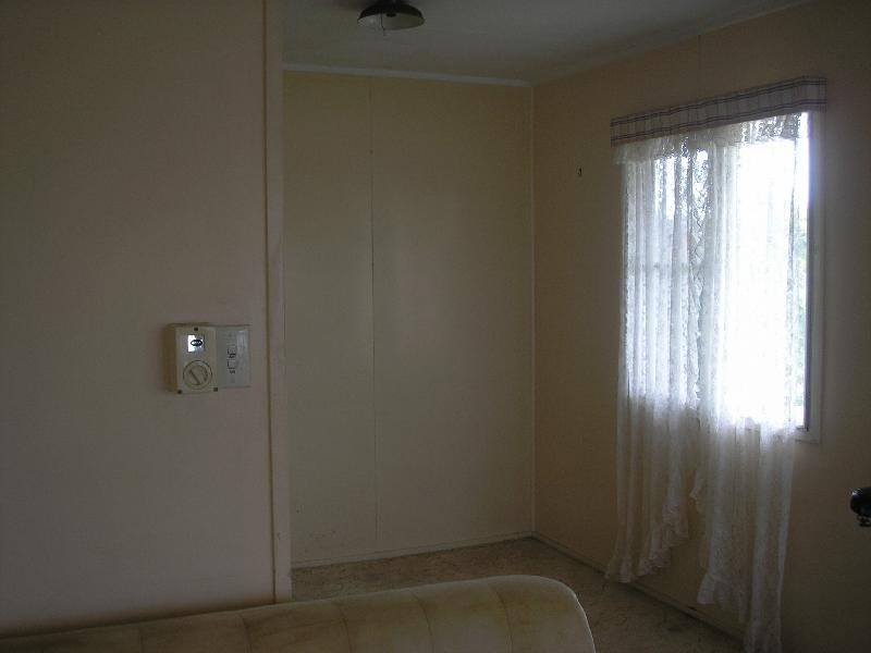 16 Kynance Street, Leichhardt QLD 4305