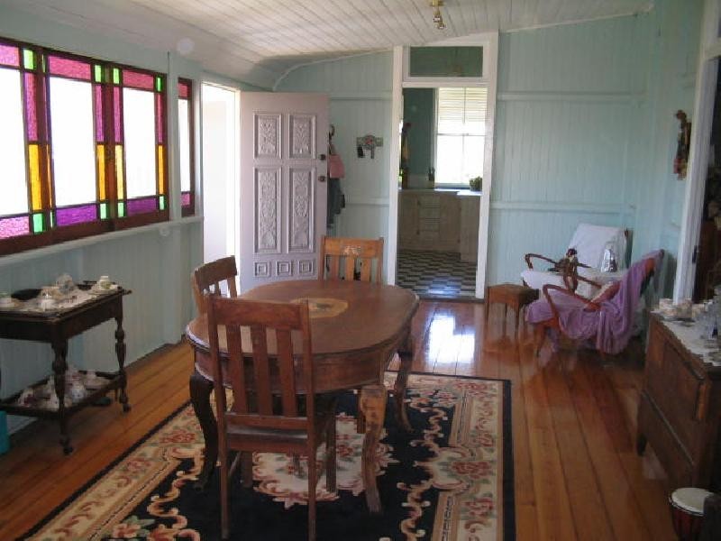 6 High Street, Ebbw Vale QLD 4304