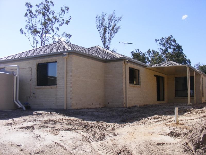 4 Serenity Street, Brassall QLD 4305
