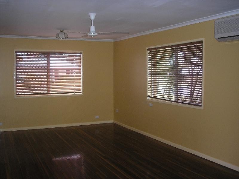 12 Balaclava Street, Churchill QLD 4305