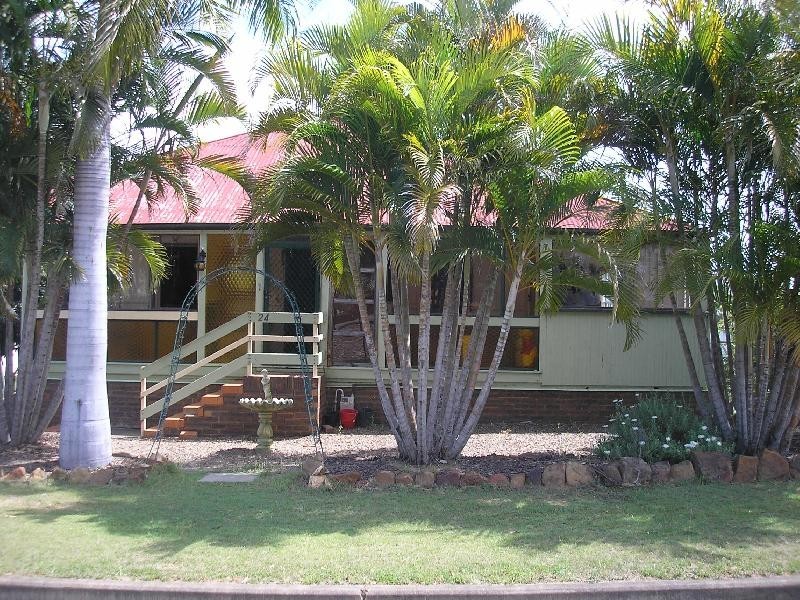 24 Smith Street, North Ipswich QLD 4305