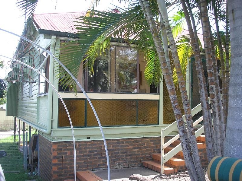 24 Smith Street, North Ipswich QLD 4305